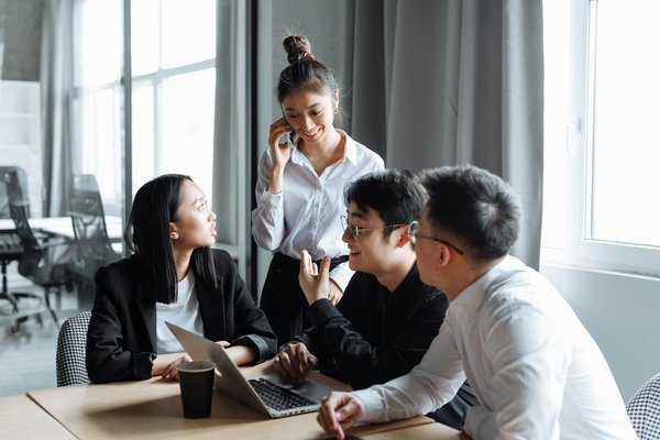 Stratégies Innovantes de Gestion des Talents en Période de Covid-19 : Défis et Opportunités