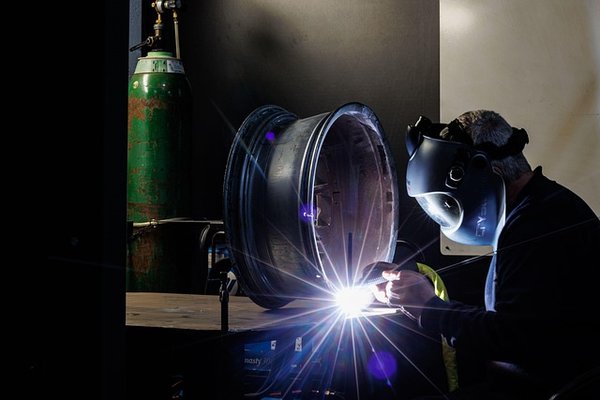 Les avantages surprenants du soudage laser dans l'industrie